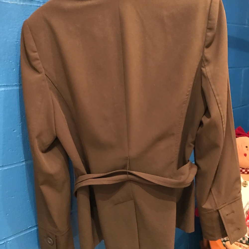 Green Jacket - Picture 2 of 3